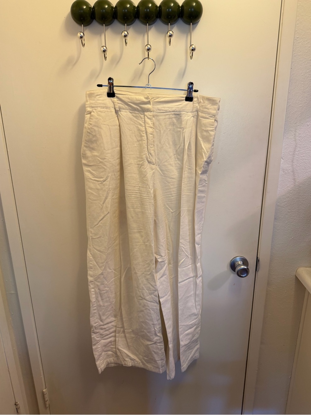 Zara Cream Wide-Leg Men’s Chinos